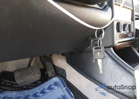 1996 Audi Cabriolet from USA, damaged, VIN WAUAA88G4TA005022